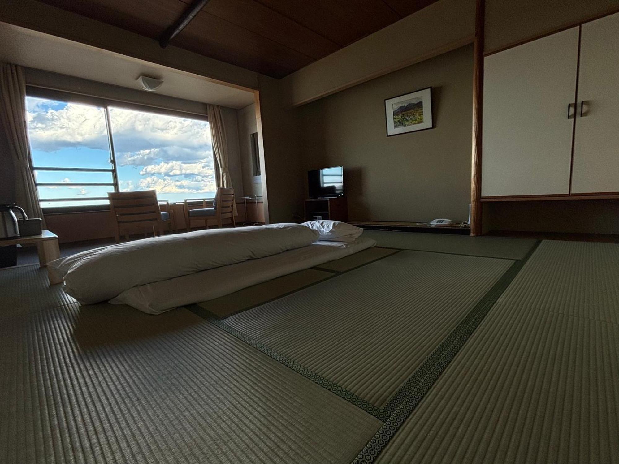 Kameya Rakan Ito  Kamer foto